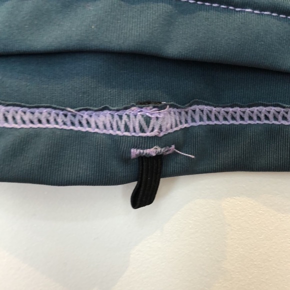 ☀️🌊Two for $15🌊Dakine swim shirt - Picture 6 of 7